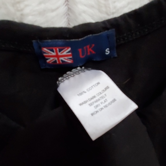 UK London multicolor scenic stamp landmark graphics black cap sleeve tee XS SM - Picture 4 of 8